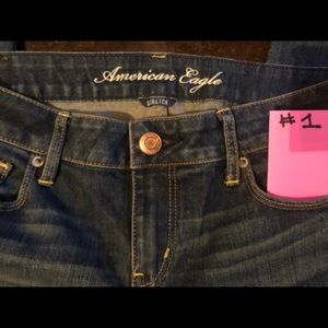American Eagle Skinny Jeans! Excellent Condition!!